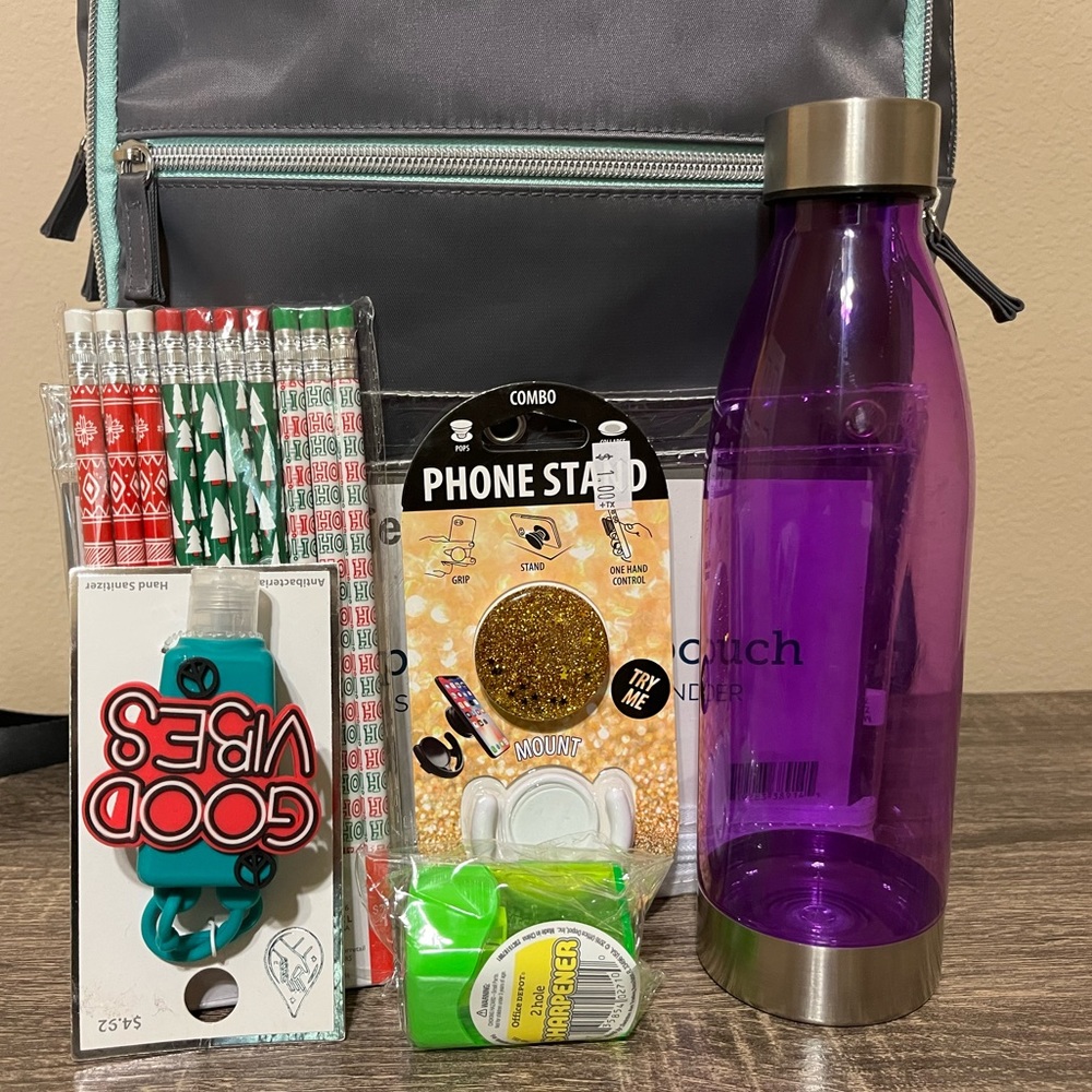 Salenew Backpack Bundle - image 4